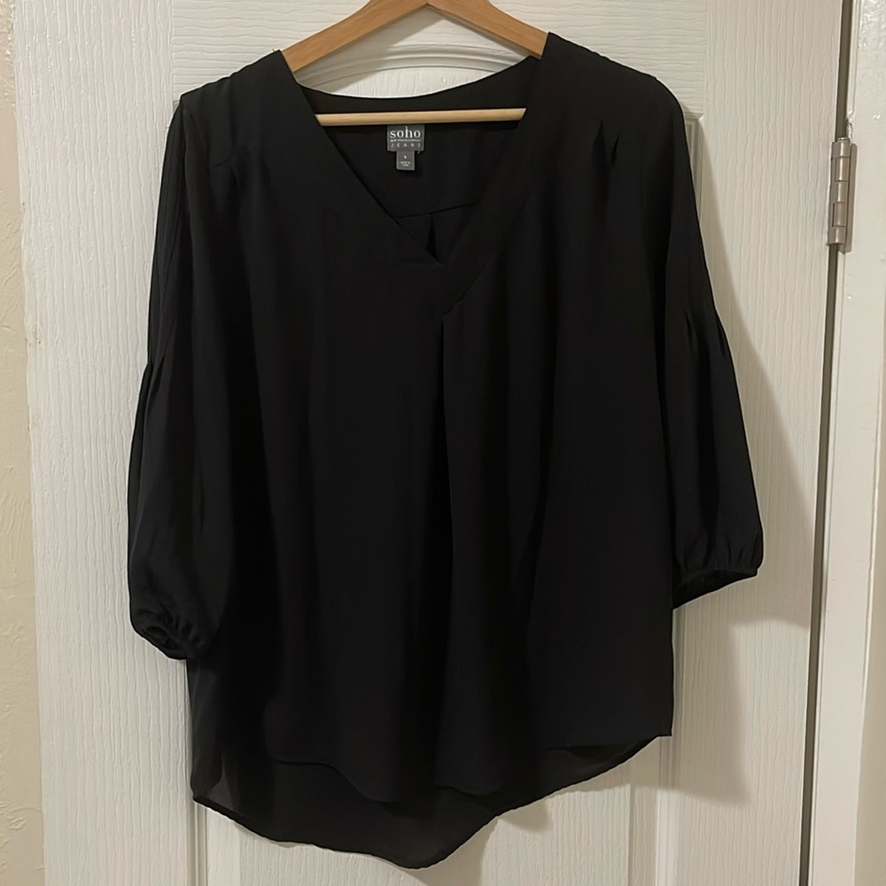 NY & Co. v-neck tunic top